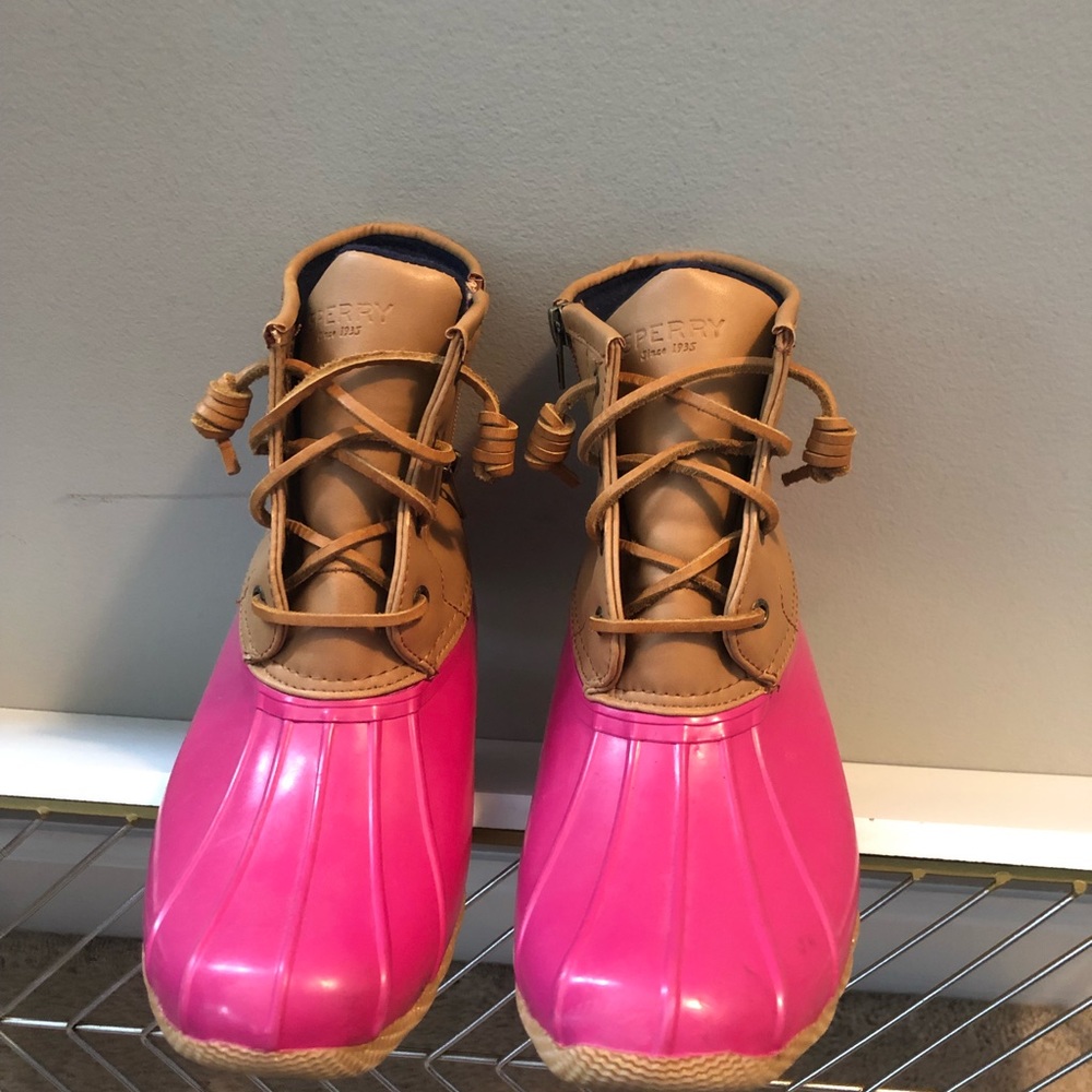 Sperry pink rain boots